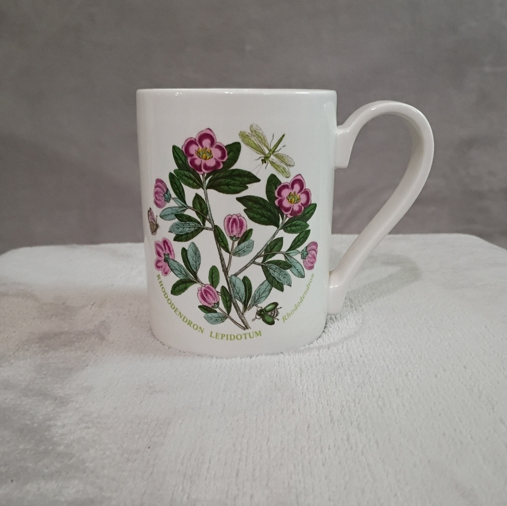 Portmeirion Botanic Garden Rhododendron Mug Cup Green Script